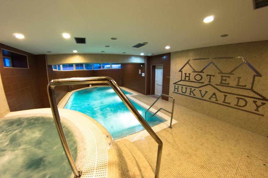Wellness Hotel Hukvaldy Polopenze A Wellness V Cene Příbor Buitenkant foto