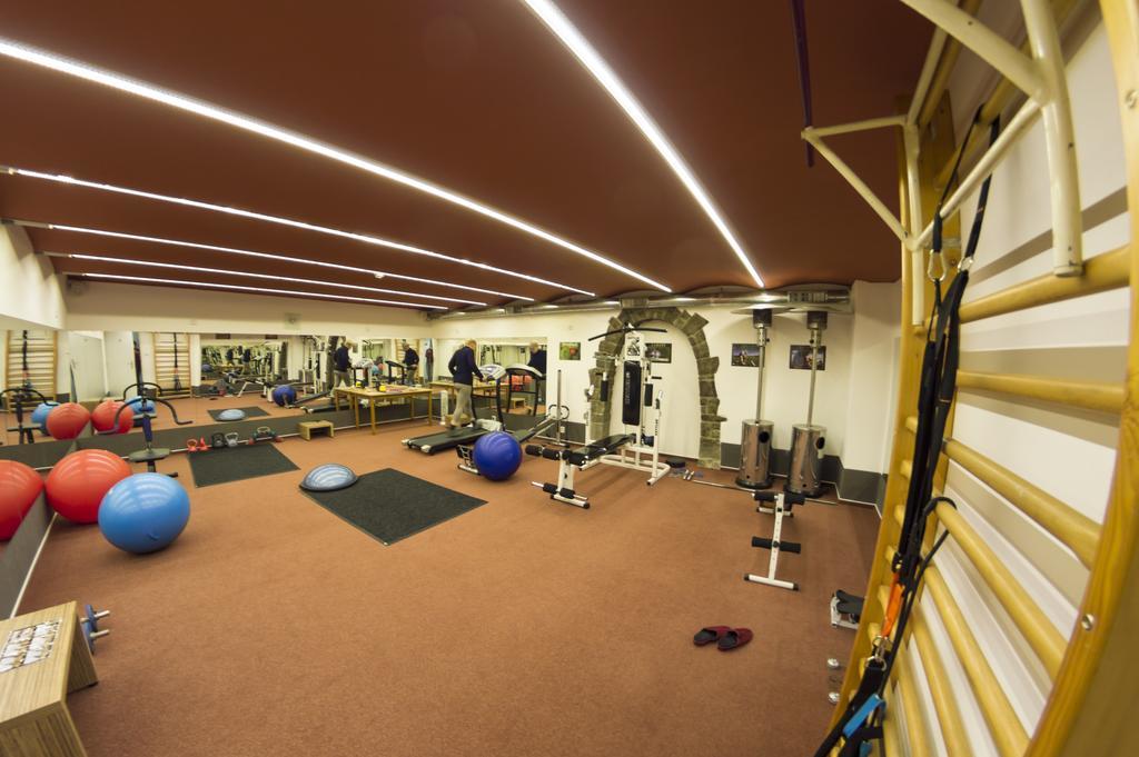 Wellness Hotel Hukvaldy Polopenze A Wellness V Cene Příbor Buitenkant foto